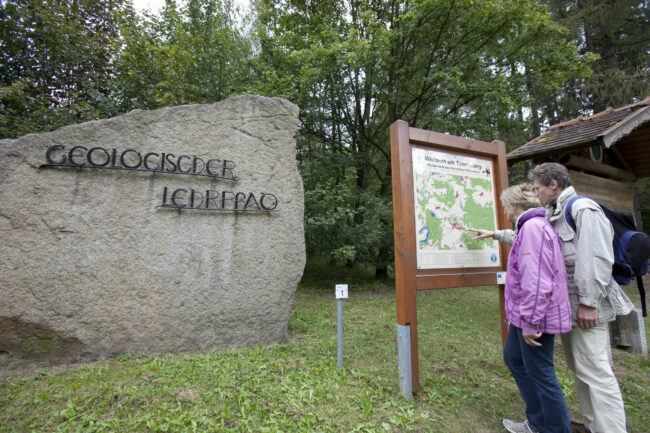 Taennesberg_Geologischer_Lehrpfad_1_altrofoto